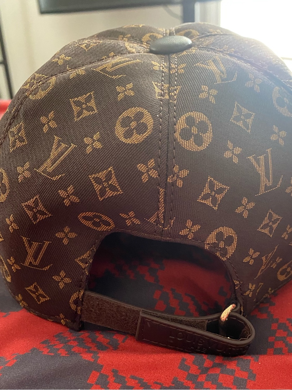 Louis Vuitton Brown Baseball Cap - Picture 3 of 4